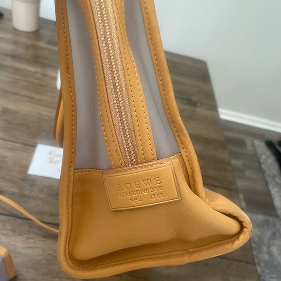 Loewe Amazona Tote - Picture 16 of 16